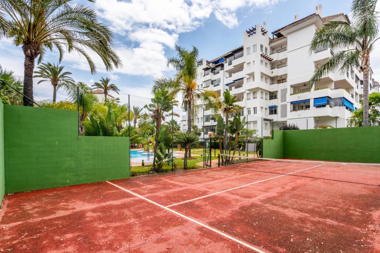 Livescape Medina Garden Marbella Exterior photo